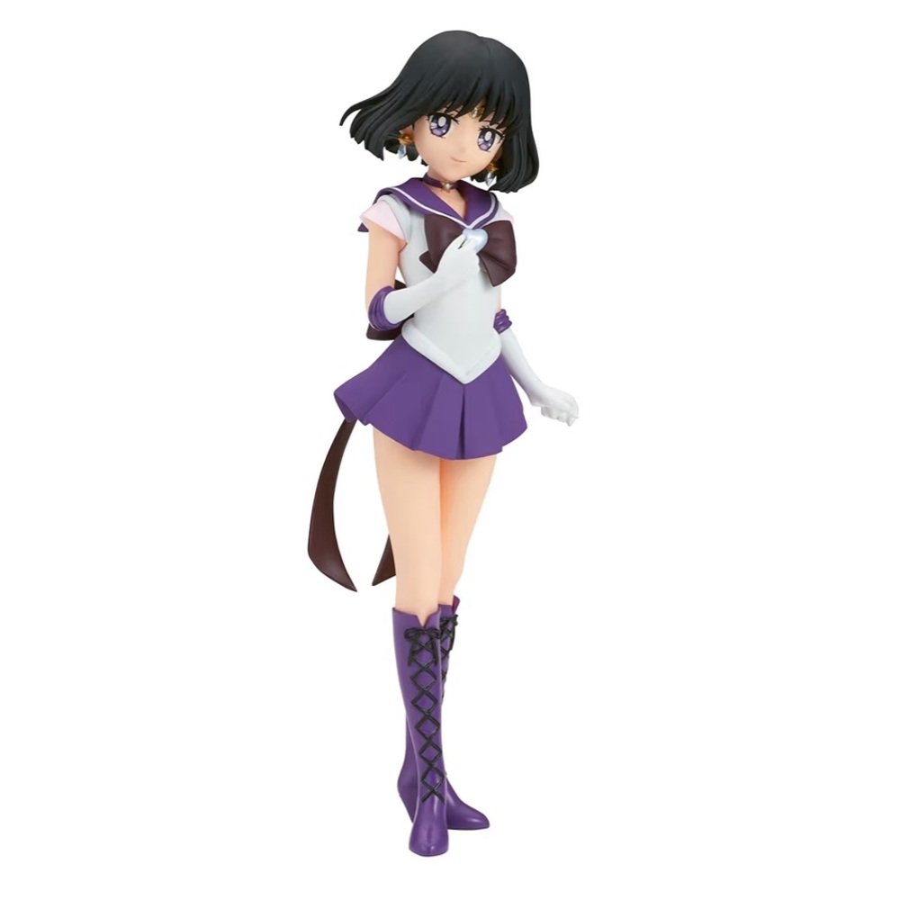 Little BANDAI Sailor Saturn figure with heel rest :)